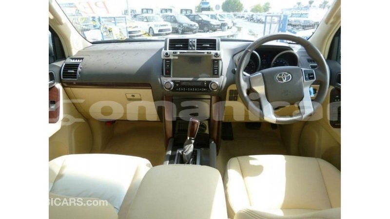 Big with watermark toyota prado dhufar import dubai 2956
