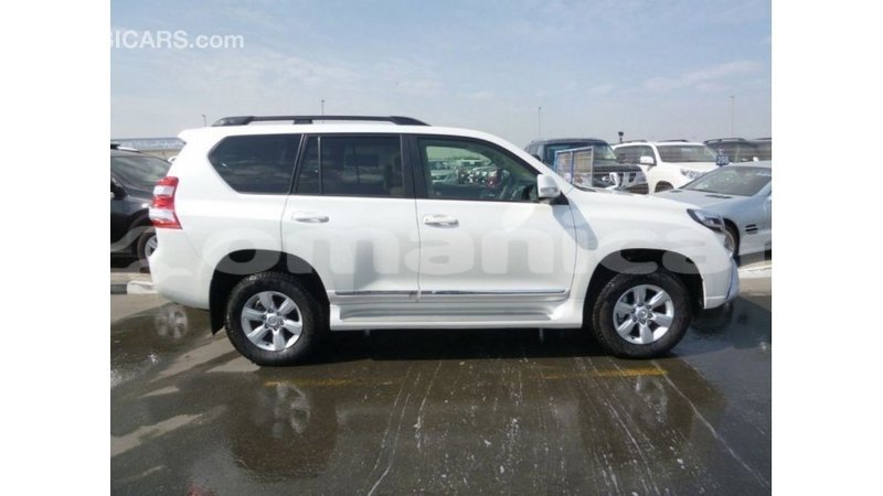 Big with watermark toyota prado dhufar import dubai 2956
