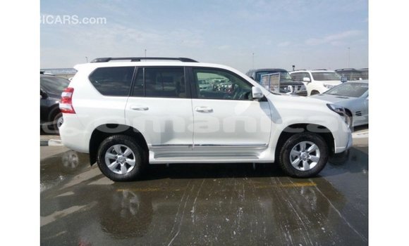 Buy Import Toyota Prado White Car in Import - Dubai in Dhufar Buy Import Toyota Prado White Car in Import - Dubai in Dhufar