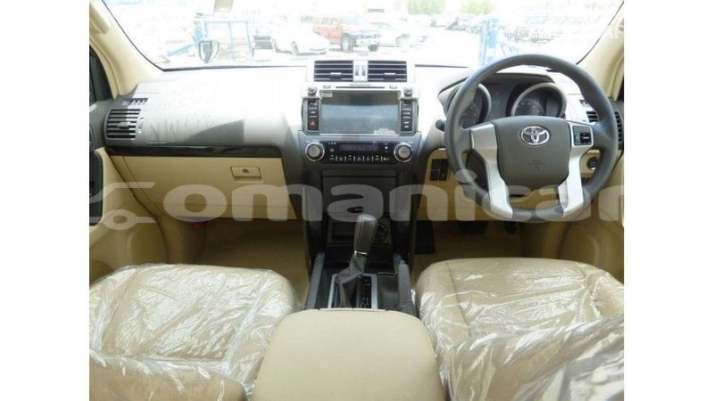 Big with watermark toyota prado dhufar import dubai 2957