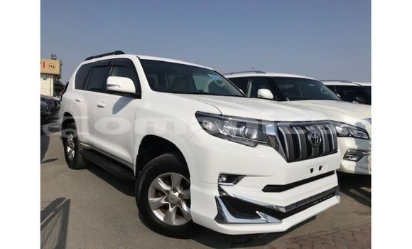 Buy Import Toyota Prado White Car in Import - Dubai in Dhufar Buy Import Toyota Prado White Car in Import - Dubai in Dhufar
