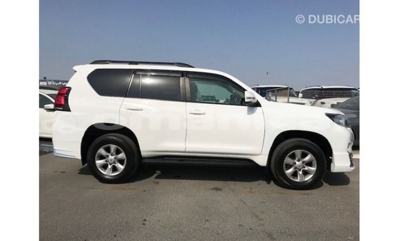 Buy Import Toyota Prado White Car in Import - Dubai in Dhufar Buy Import Toyota Prado White Car in Import - Dubai in Dhufar