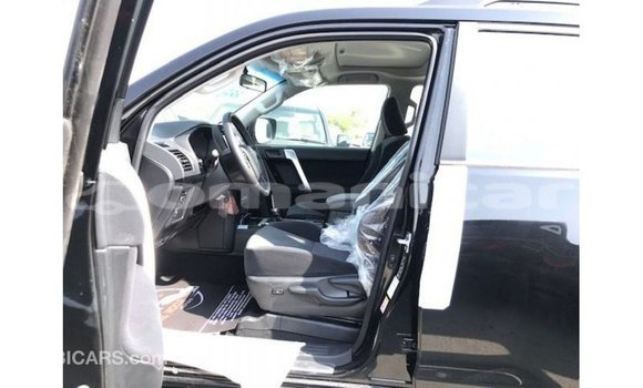 Buy Import Toyota Prado Black Car in Import - Dubai in Dhufar Buy Import Toyota Prado Black Car in Import - Dubai in Dhufar