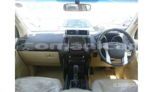 Buy Import Toyota Prado White Car in Import - Dubai in Dhufar Buy Import Toyota Prado White Car in Import - Dubai in Dhufar