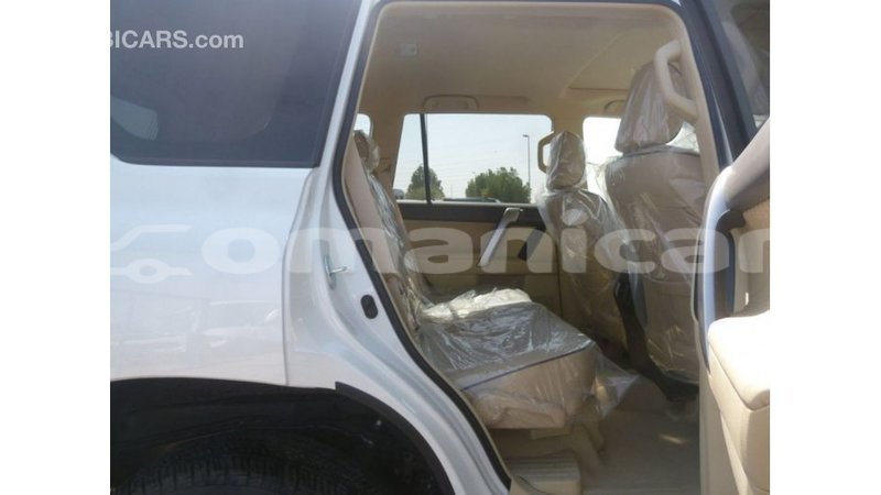 Big with watermark toyota prado dhufar import dubai 2961