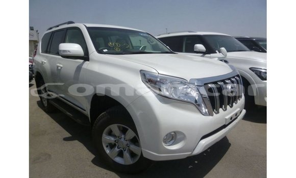 Buy Import Toyota Prado White Car in Import - Dubai in Dhufar Buy Import Toyota Prado White Car in Import - Dubai in Dhufar