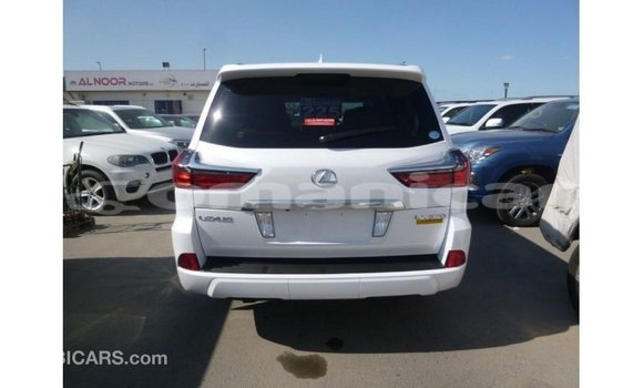 Buy Import Lexus LX White Car in Import - Dubai in Dhufar Buy Import Lexus LX White Car in Import - Dubai in Dhufar
