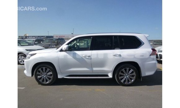 Buy Import Lexus LX White Car in Import - Dubai in Dhufar Buy Import Lexus LX White Car in Import - Dubai in Dhufar
