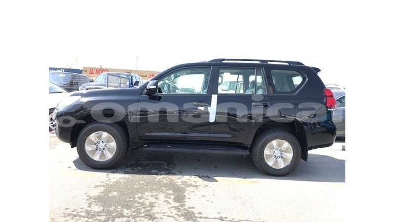 Big with watermark toyota prado dhufar import dubai 2968