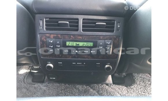 Buy Import Toyota Land Cruiser White Car in Import - Dubai in Dhufar Buy Import Toyota Land Cruiser White Car in Import - Dubai in Dhufar