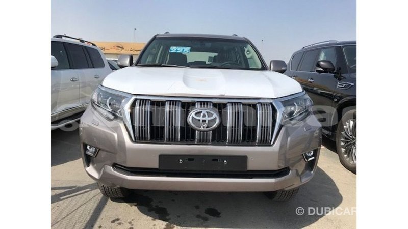 Big with watermark toyota prado dhufar import dubai 2976