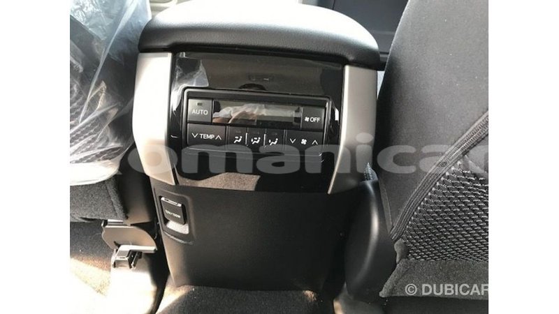 Big with watermark toyota prado dhufar import dubai 2976