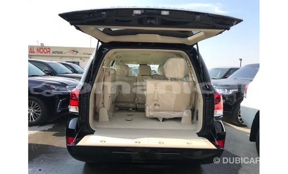 Buy Import Toyota Land Cruiser Black Car in Import - Dubai in Dhufar Buy Import Toyota Land Cruiser Black Car in Import - Dubai in Dhufar