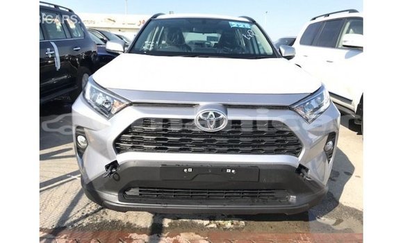 Buy Import Toyota 4Runner Other Car in Import - Dubai in Dhufar Buy Import Toyota 4Runner Other Car in Import - Dubai in Dhufar