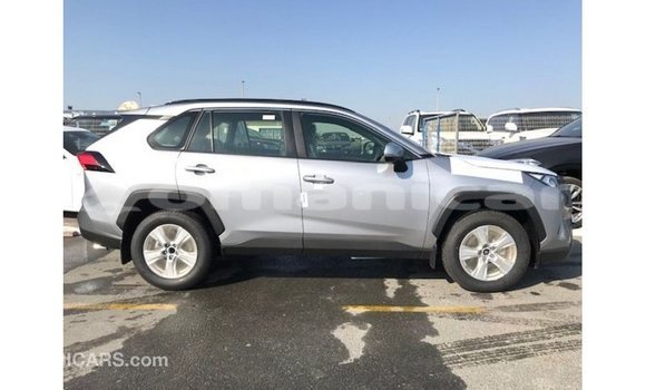 Buy Import Toyota 4Runner Other Car in Import - Dubai in Dhufar Buy Import Toyota 4Runner Other Car in Import - Dubai in Dhufar