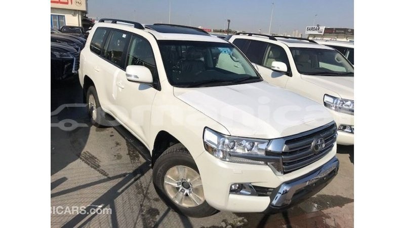 Big with watermark toyota land cruiser dhufar import dubai 2980