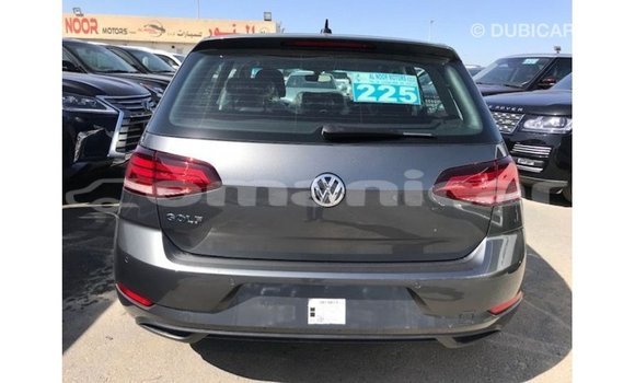 Buy Import Volkswagen Golf Other Car in Import - Dubai in Dhufar Buy Import Volkswagen Golf Other Car in Import - Dubai in Dhufar