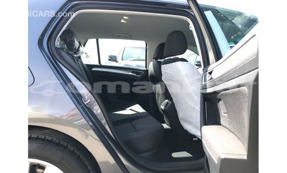 Buy Import Volkswagen Golf Other Car in Import - Dubai in Dhufar Buy Import Volkswagen Golf Other Car in Import - Dubai in Dhufar