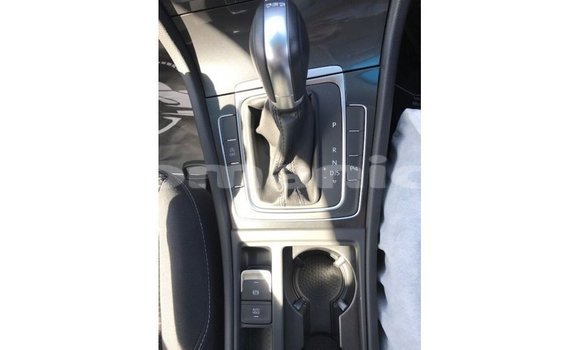 Buy Import Volkswagen Golf Other Car in Import - Dubai in Dhufar Buy Import Volkswagen Golf Other Car in Import - Dubai in Dhufar