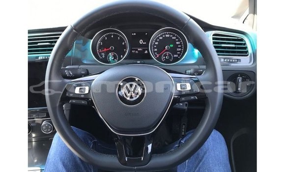 Buy Import Volkswagen Golf Other Car in Import - Dubai in Dhufar Buy Import Volkswagen Golf Other Car in Import - Dubai in Dhufar
