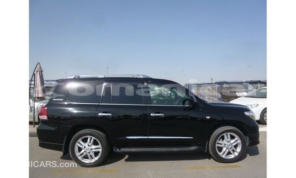 Buy Import Toyota Land Cruiser Black Car in Import - Dubai in Dhufar Buy Import Toyota Land Cruiser Black Car in Import - Dubai in Dhufar