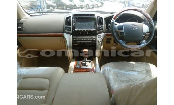 Buy Import Toyota Land Cruiser Black Car in Import - Dubai in Dhufar Buy Import Toyota Land Cruiser Black Car in Import - Dubai in Dhufar