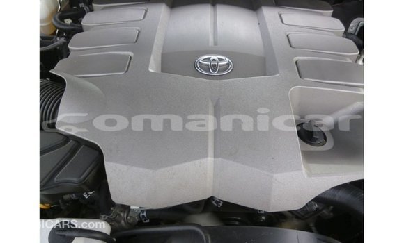 Buy Import Toyota Land Cruiser Black Car in Import - Dubai in Dhufar Buy Import Toyota Land Cruiser Black Car in Import - Dubai in Dhufar