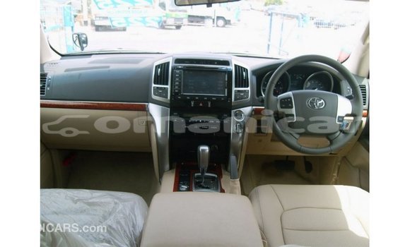 Buy Import Toyota Land Cruiser Black Car in Import - Dubai in Dhufar Buy Import Toyota Land Cruiser Black Car in Import - Dubai in Dhufar