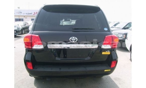Buy Import Toyota Land Cruiser Black Car in Import - Dubai in Dhufar Buy Import Toyota Land Cruiser Black Car in Import - Dubai in Dhufar