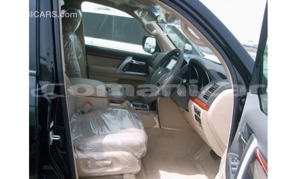 Buy Import Toyota Land Cruiser Black Car in Import - Dubai in Dhufar Buy Import Toyota Land Cruiser Black Car in Import - Dubai in Dhufar
