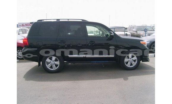 Buy Import Toyota Land Cruiser Black Car in Import - Dubai in Dhufar Buy Import Toyota Land Cruiser Black Car in Import - Dubai in Dhufar