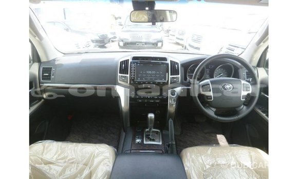 Buy Import Toyota Land Cruiser Other Car in Import - Dubai in Dhufar Buy Import Toyota Land Cruiser Other Car in Import - Dubai in Dhufar