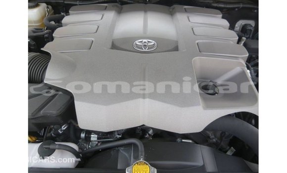Buy Import Toyota Land Cruiser Other Car in Import - Dubai in Dhufar Buy Import Toyota Land Cruiser Other Car in Import - Dubai in Dhufar