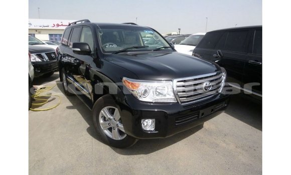 Buy Import Toyota Land Cruiser Black Car in Import - Dubai in Dhufar Buy Import Toyota Land Cruiser Black Car in Import - Dubai in Dhufar