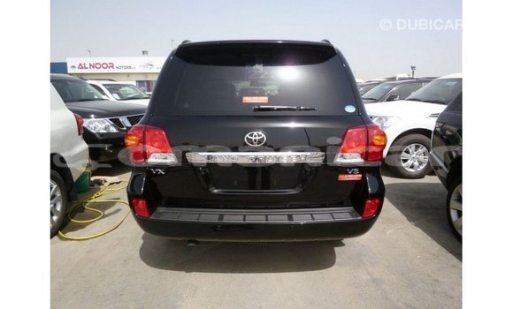 Buy Import Toyota Land Cruiser Black Car in Import - Dubai in Dhufar Buy Import Toyota Land Cruiser Black Car in Import - Dubai in Dhufar
