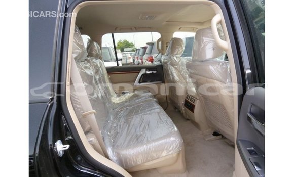 Buy Import Toyota Land Cruiser Black Car in Import - Dubai in Dhufar Buy Import Toyota Land Cruiser Black Car in Import - Dubai in Dhufar