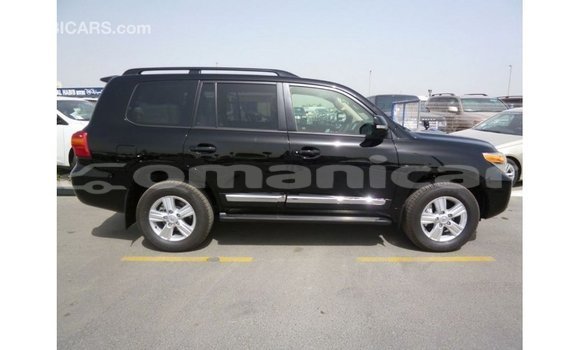 Buy Import Toyota Land Cruiser Black Car in Import - Dubai in Dhufar Buy Import Toyota Land Cruiser Black Car in Import - Dubai in Dhufar