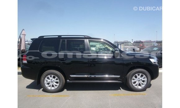 Buy Import Toyota Land Cruiser Black Car in Import - Dubai in Dhufar Buy Import Toyota Land Cruiser Black Car in Import - Dubai in Dhufar