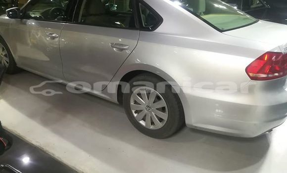 Buy Used Volkswagen Passat Silver Car in Muscat in Masqat Buy Used Volkswagen Passat Silver Car in Muscat in Masqat