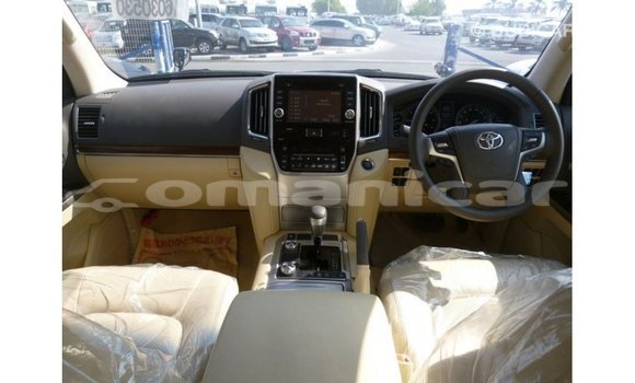 Buy Import Toyota Land Cruiser Black Car in Import - Dubai in Dhufar Buy Import Toyota Land Cruiser Black Car in Import - Dubai in Dhufar