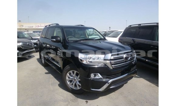 Buy Import Toyota Land Cruiser Black Car in Import - Dubai in Dhufar Buy Import Toyota Land Cruiser Black Car in Import - Dubai in Dhufar