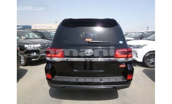 Buy Import Toyota Land Cruiser Black Car in Import - Dubai in Dhufar Buy Import Toyota Land Cruiser Black Car in Import - Dubai in Dhufar