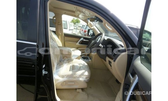 Buy Import Toyota Land Cruiser Black Car in Import - Dubai in Dhufar Buy Import Toyota Land Cruiser Black Car in Import - Dubai in Dhufar