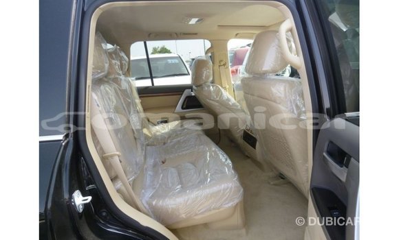 Buy Import Toyota Land Cruiser Black Car in Import - Dubai in Dhufar Buy Import Toyota Land Cruiser Black Car in Import - Dubai in Dhufar