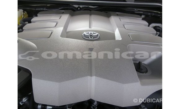 Buy Import Toyota Land Cruiser White Car in Import - Dubai in Dhufar Buy Import Toyota Land Cruiser White Car in Import - Dubai in Dhufar