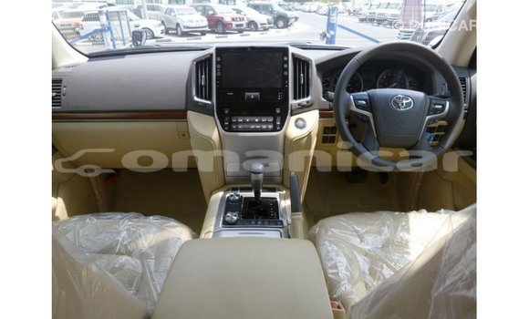 Buy Import Toyota Land Cruiser Black Car in Import - Dubai in Dhufar Buy Import Toyota Land Cruiser Black Car in Import - Dubai in Dhufar