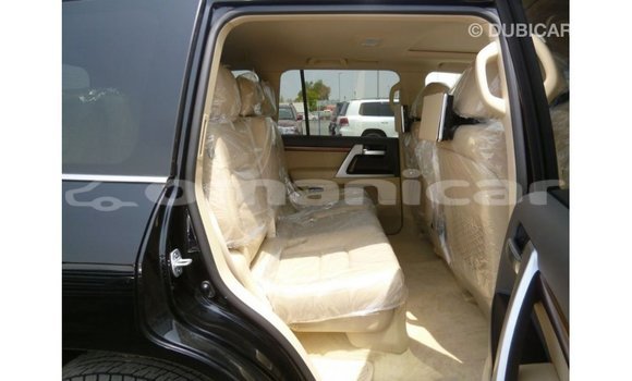 Buy Import Toyota Land Cruiser Black Car in Import - Dubai in Dhufar Buy Import Toyota Land Cruiser Black Car in Import - Dubai in Dhufar