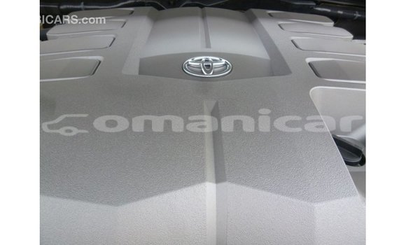Buy Import Toyota Land Cruiser Black Car in Import - Dubai in Dhufar Buy Import Toyota Land Cruiser Black Car in Import - Dubai in Dhufar
