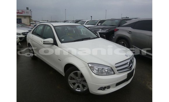 Buy Import Mercedes-Benz 200 White Car in Import - Dubai in Dhufar Buy Import Mercedes-Benz 200 White Car in Import - Dubai in Dhufar
