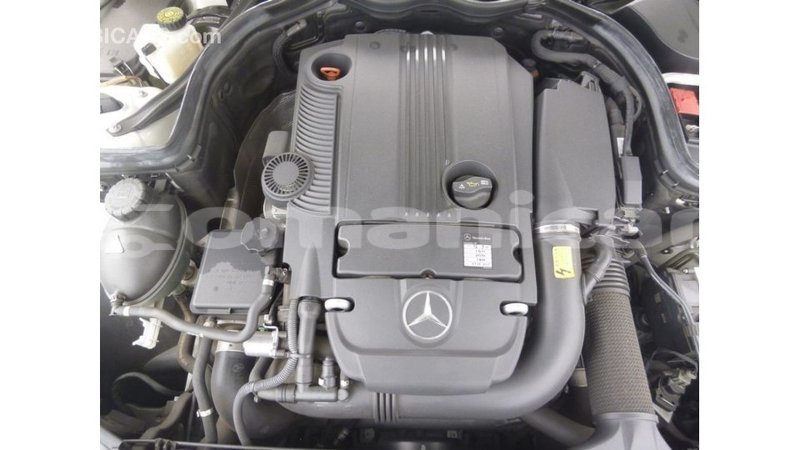 Big with watermark mercedes benz 200 dhufar import dubai 3012